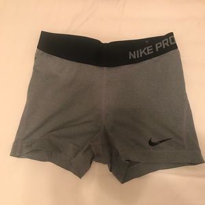 Nike Pro Grey Shorts M